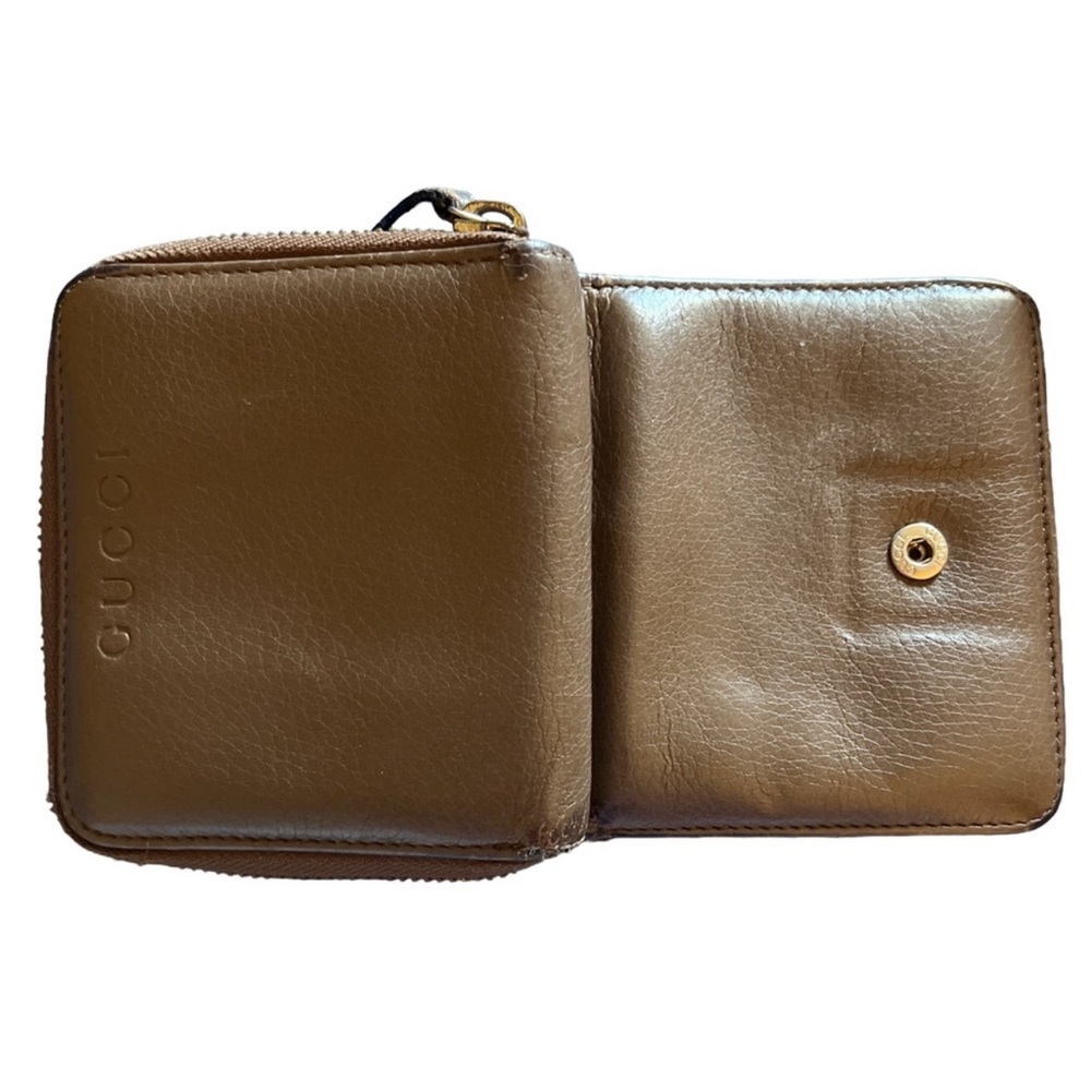 GUCCI Vintage Tan Leather Zip Around Wallet - Picture 13 of 16